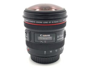Canon フィッシュアイで楽しむ唯一無二の撮影体験 - 魅惑の中望遠