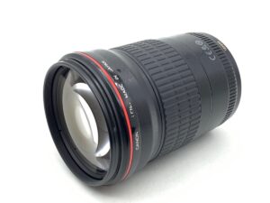 Canon EF135mm f2L USM 驚きのボケ味と高解像で差がつく中望遠ポートレートレンズ