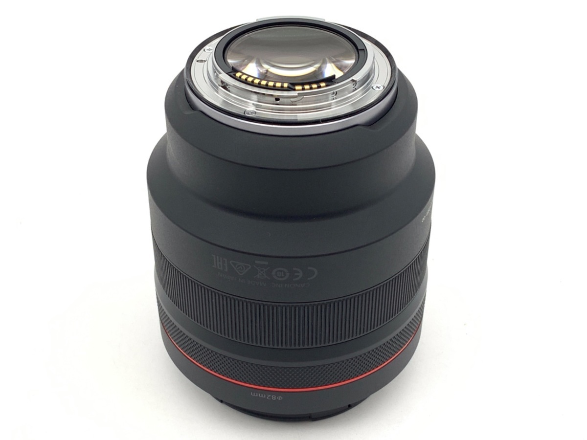 RF85mm F1.2L USM DSとRF85mm F1.2L USMの魔法的比較：滑らかなボケの秘密 - 魅惑の中望遠