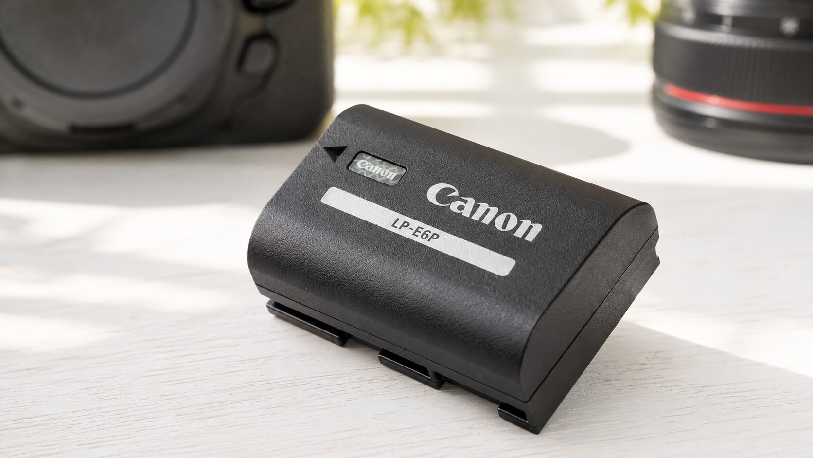 LP-E6Pとは Canon純正バッテリーの特徴とLP-E6NHとの違い - 魅惑の中望遠