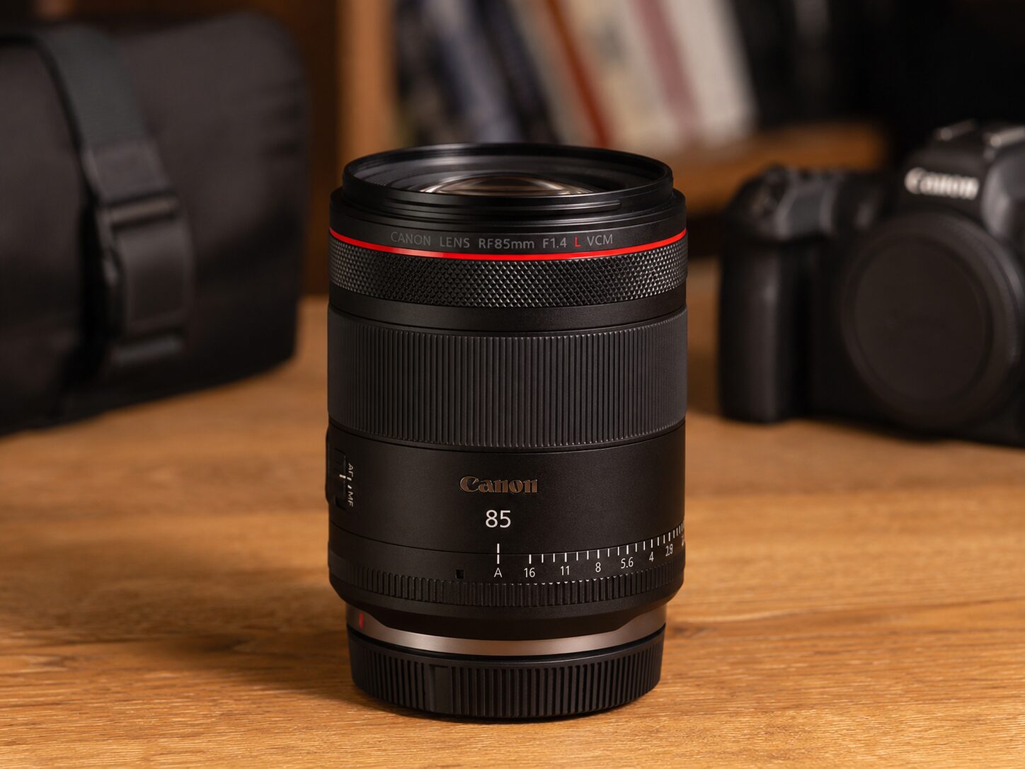 RF85mm F1.4 L VCMは人物撮影と動画表現を両立する中望遠単焦点レンズ
